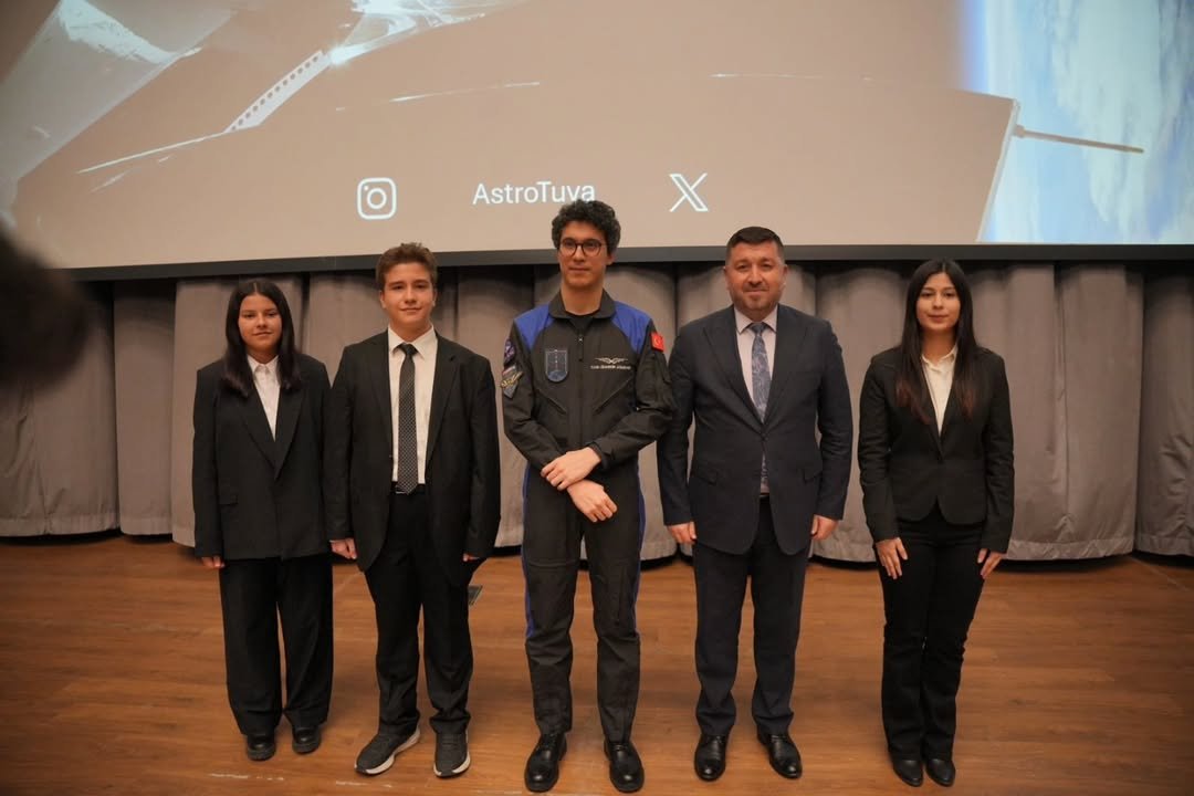 🚀✨ Uzay Yolculuğundan Genç Zihinlere İlham ✨🚀🎈”Maarifin Kalbinde Çocuk”Türkiye’nin Uzay Çalı (3)