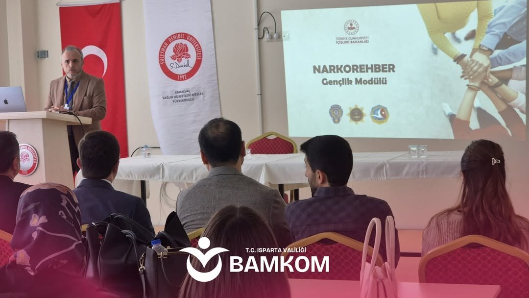 📍 Yalvaç’ta Bağımlılıkla Mücadele Paneli Düzenlendiyalvaç Cumhuriyet Başsavcılığı Ile Süleyman (1)