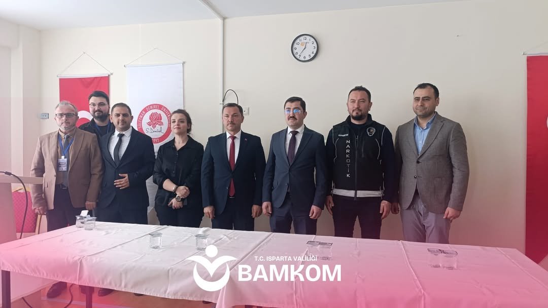 📍 Yalvaç’ta Bağımlılıkla Mücadele Paneli Düzenlendiyalvaç Cumhuriyet Başsavcılığı Ile Süleyman (3)