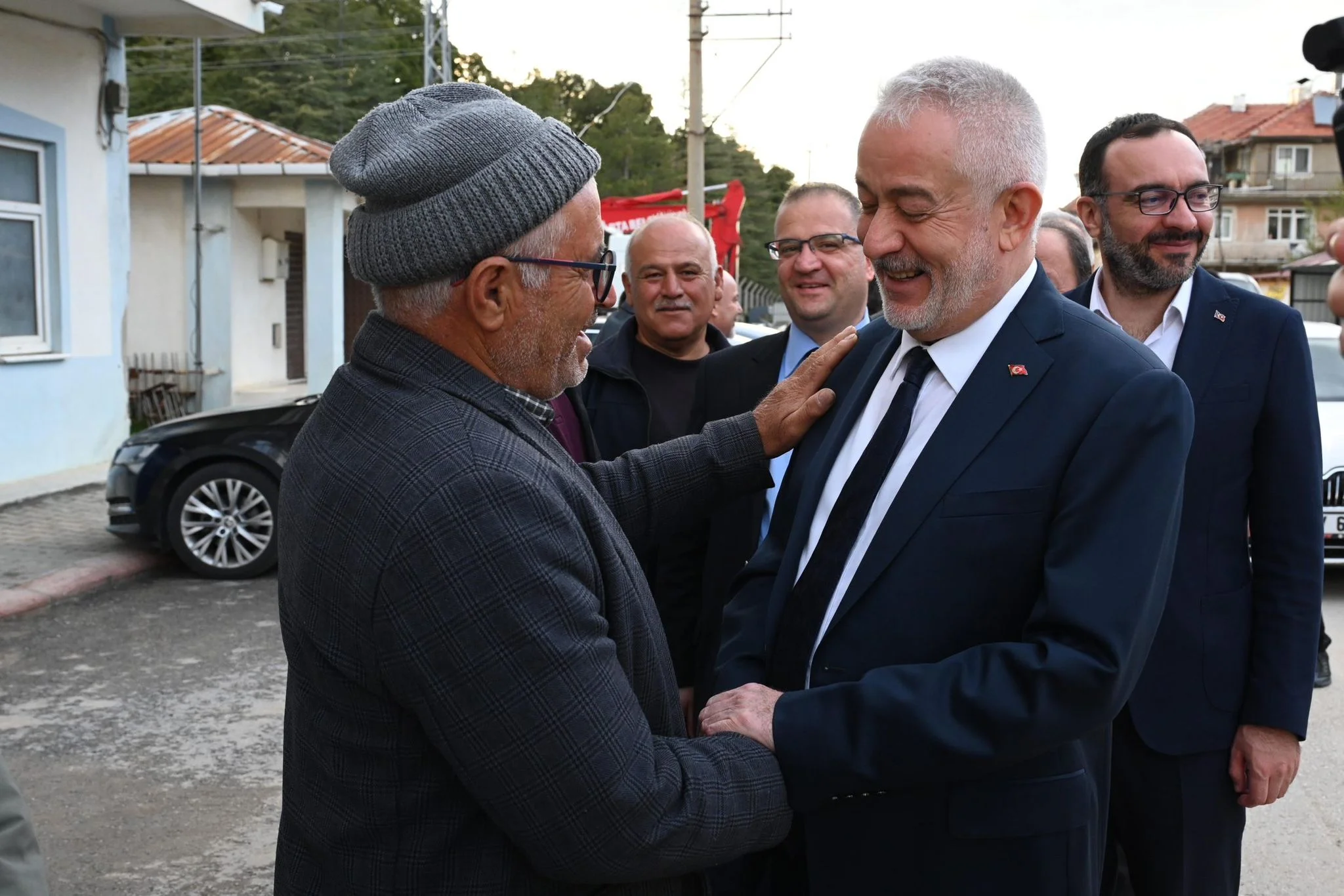 Baskan Basdegirmen Sariidriste Vatandaslarla Bulustu 2
