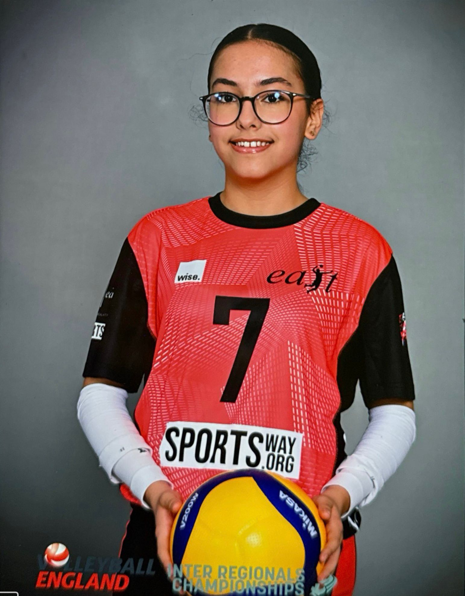 Eflin Nazire Gok Voleybol (9)