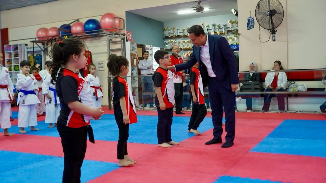 🥋 İl Müdürümüzden Karakaş Spor Kulübü’ne Ziyaret22 Milli Sporcuyu Bünyesinde Barındıran Karakaş (2)
