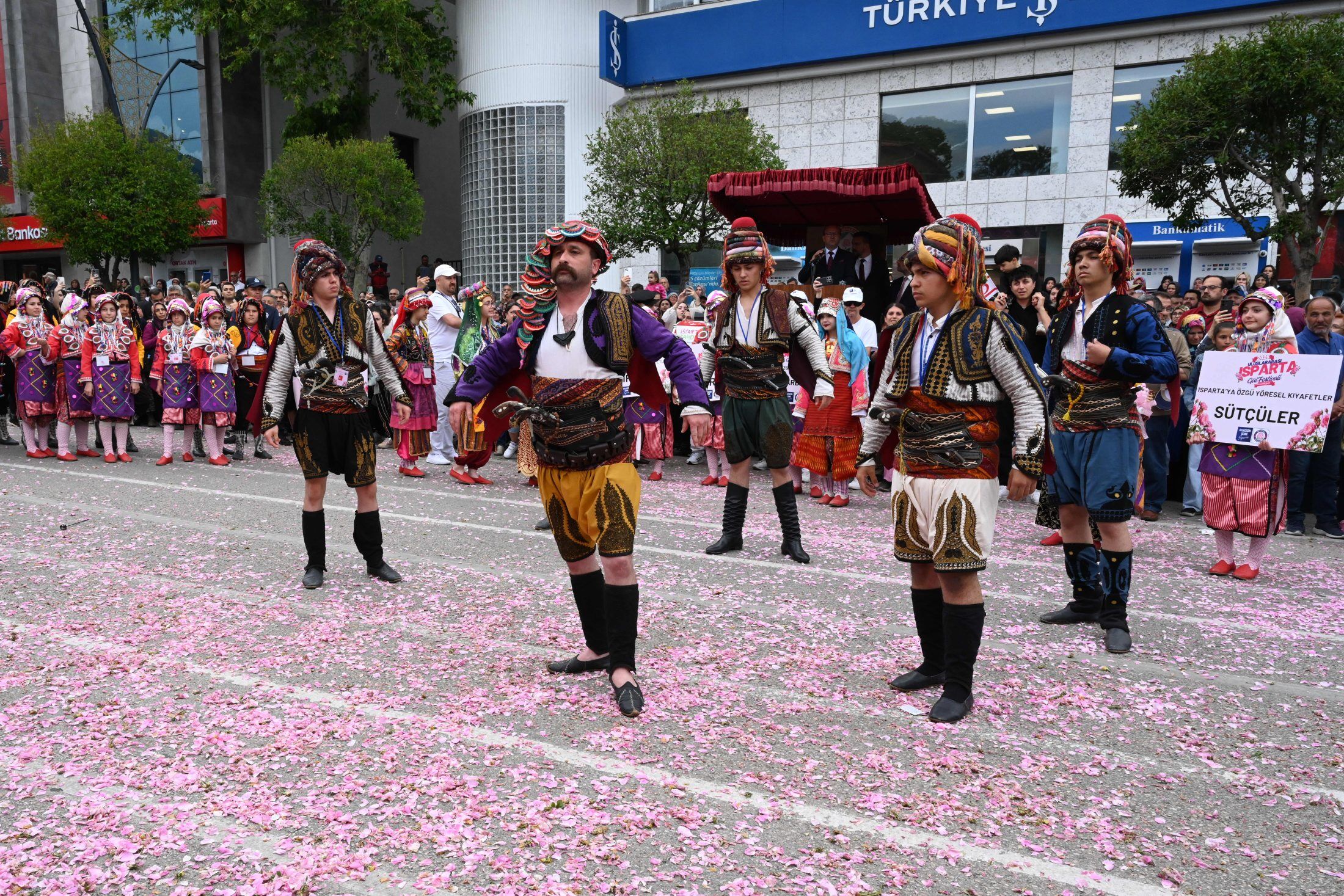 05 06 2026 Gul Festivali Kortej (20)