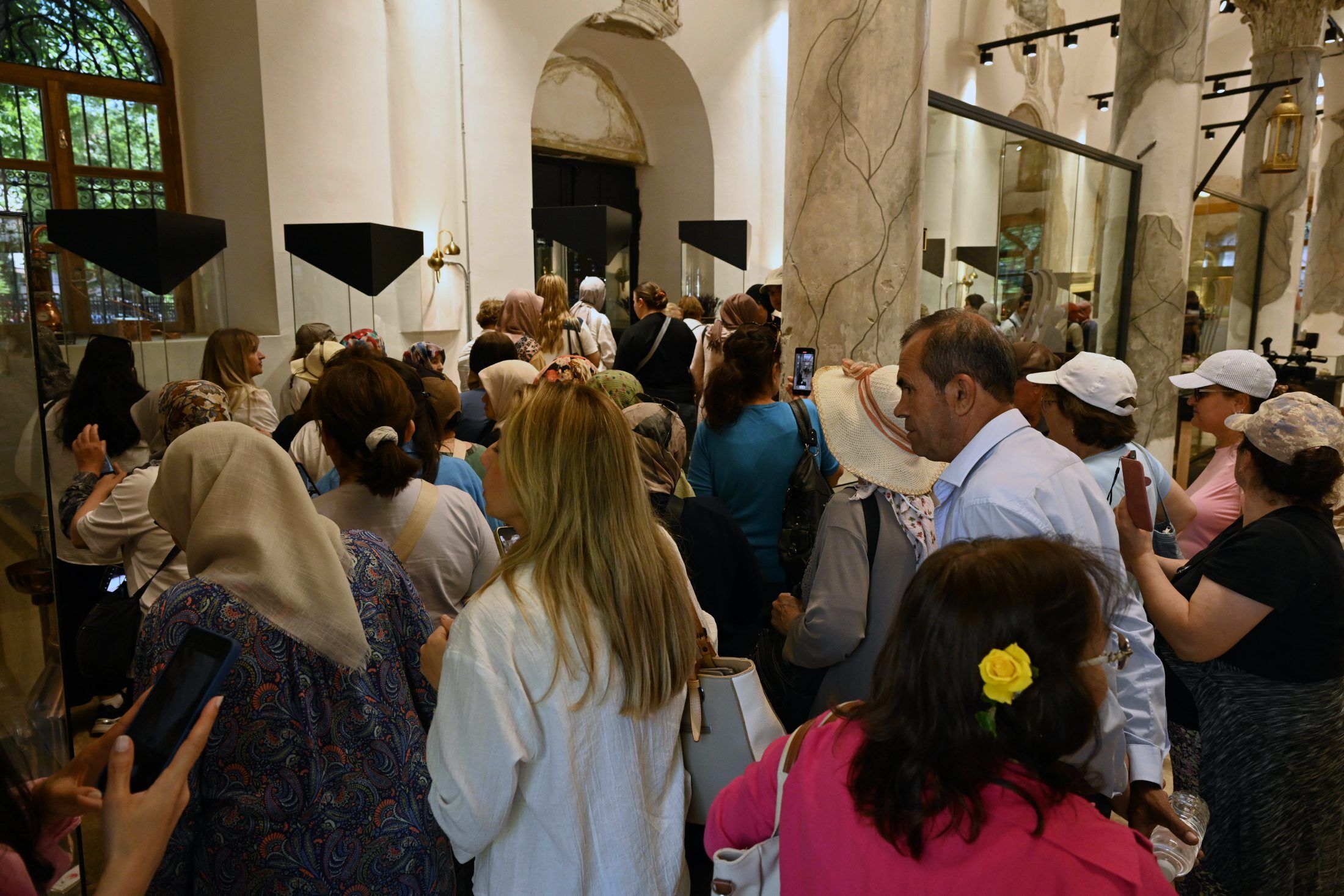 07 06 2026 Gul Festivali Ziyaretci Akini (5)