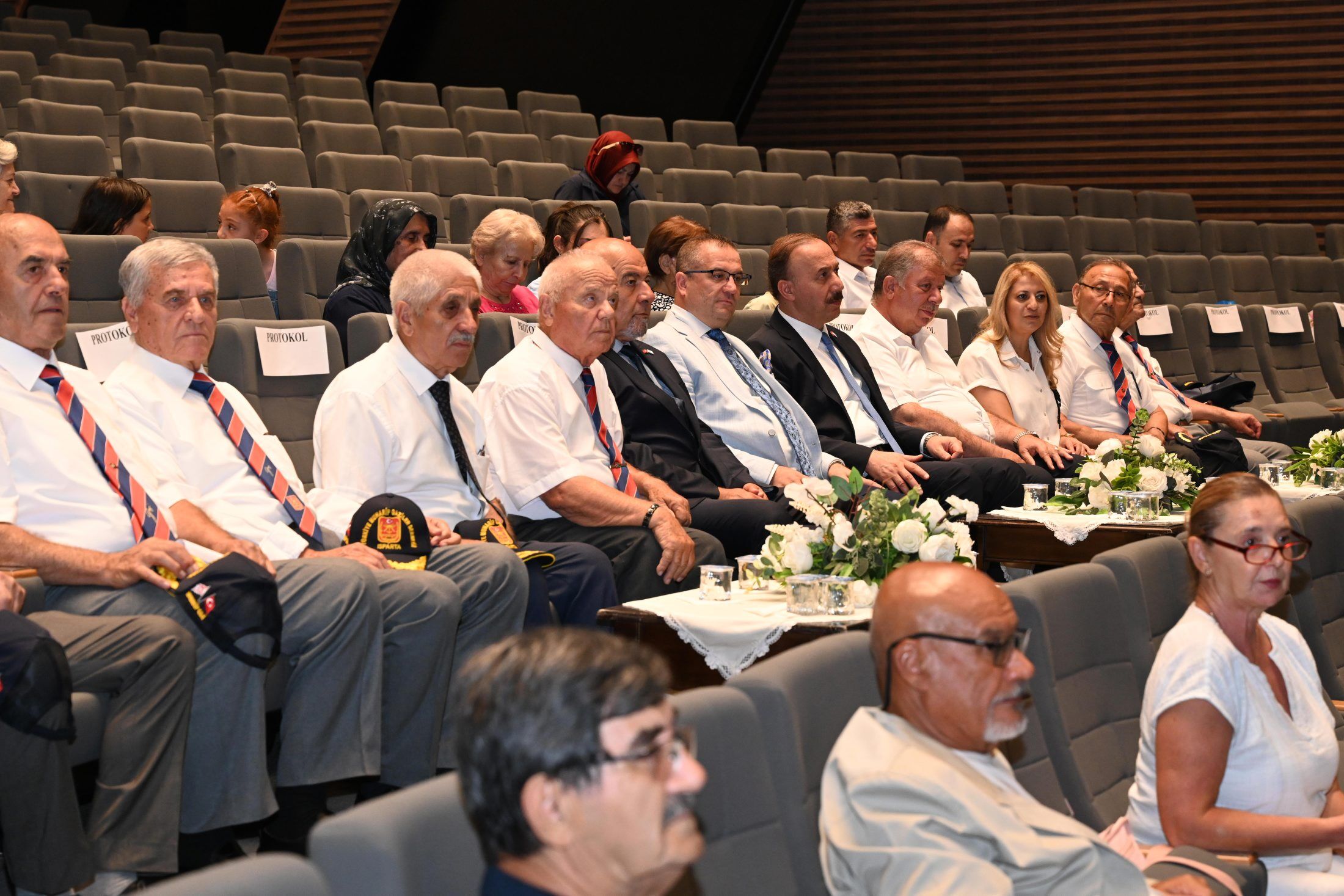 23 07 2026 Barisa Uzanan Eller Kibris Belgesel (2)