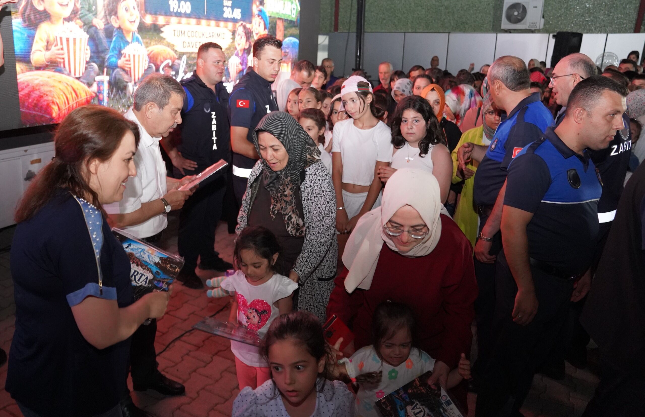23 07 2026 Yaz Aksami Cocuk Sinemasi Batikent Mahallesi (7)