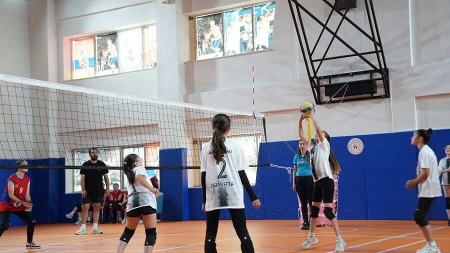 🏐 Filede Heyecan Başladı 🌟Voleybol Kulüplerarası Mini Voleybol Müsabakaları, Çok Amaçlı Spor S (1)