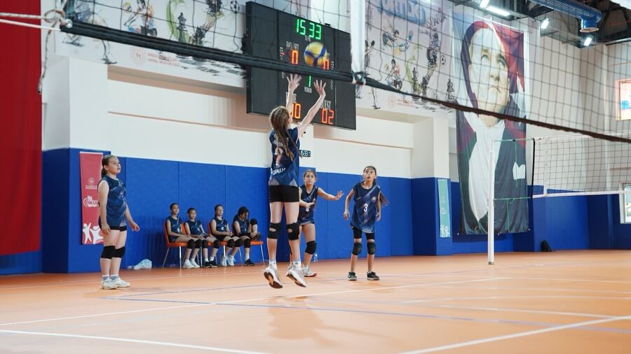 🏐 Filede Heyecan Başladı 🌟Voleybol Kulüplerarası Mini Voleybol Müsabakaları, Çok Amaçlı Spor S (3)