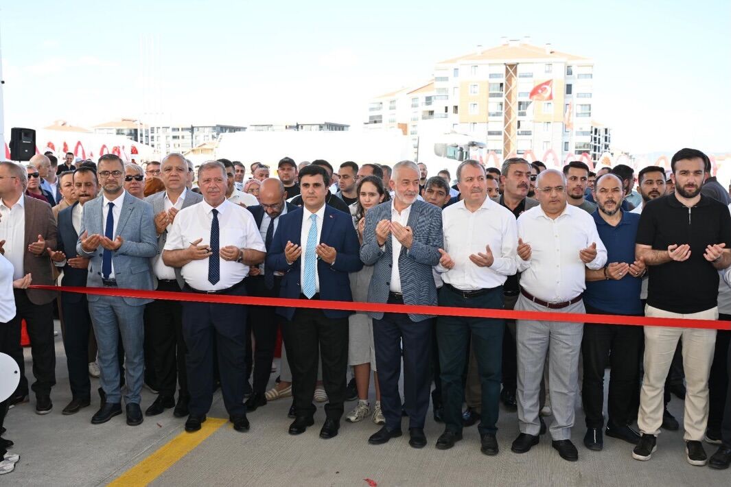 Isparta Özel Halk Otobüsleri Kooperatifi Tarafından Fatih Mahallemizde Hizmete Kazandırılan Tota (1)