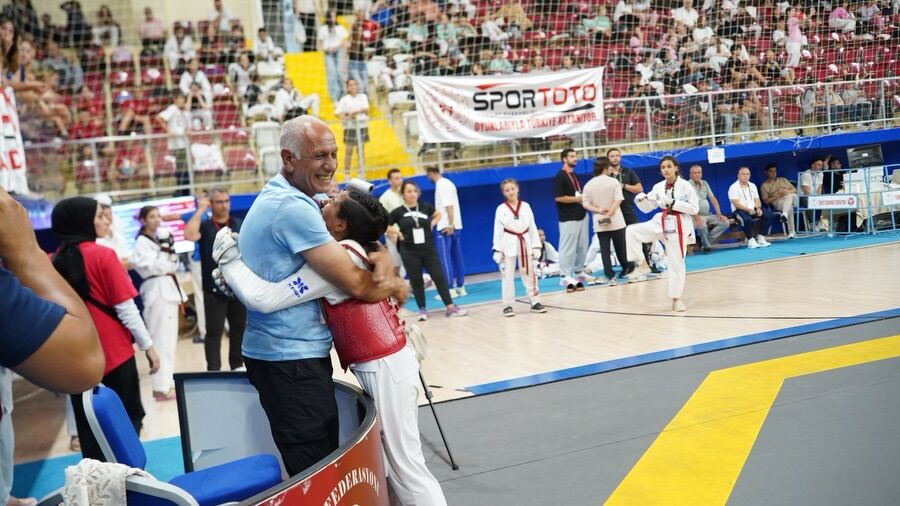 🥋 Isparta’da Taekwondo Şöleni Başladı 🌟İlimizin Ev Sahipliğinde Düzenlenen Batı Grubu Türkiye (1)