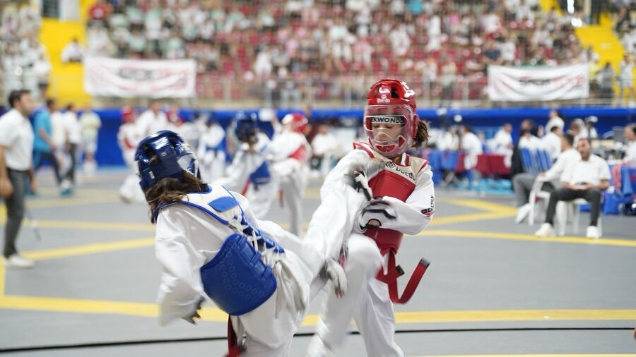 🥋 Isparta’da Taekwondo Şöleni Başladı 🌟İlimizin Ev Sahipliğinde Düzenlenen Batı Grubu Türkiye (4)