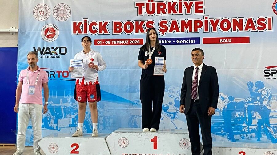 🥋 Isparta’nın Gururu Kick Boks Şampiyonlarımız 🌟Kick Boks Branşında Katıldıkları Türkiye Şampi (3)