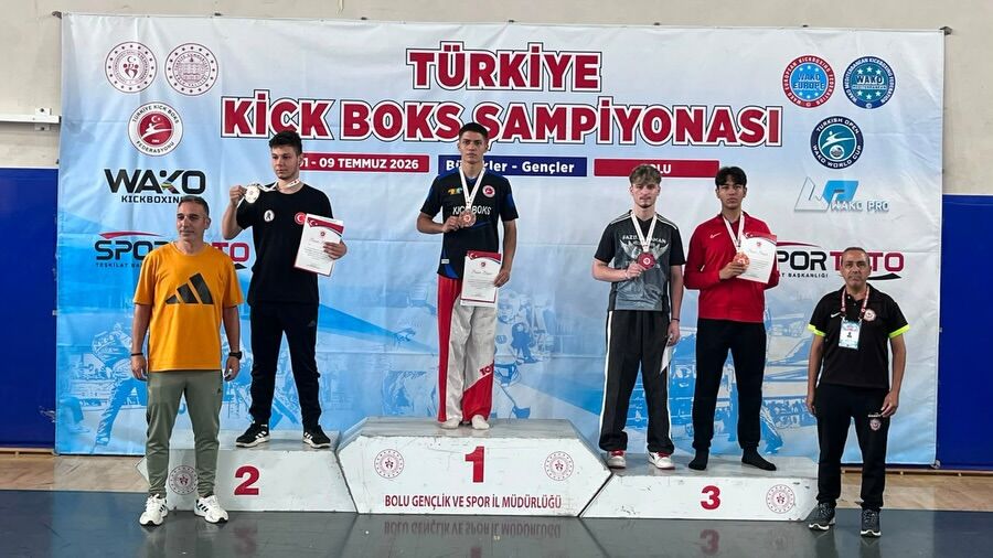 🥋 Isparta’nın Gururu Kick Boks Şampiyonlarımız 🌟Kick Boks Branşında Katıldıkları Türkiye Şampi (5)