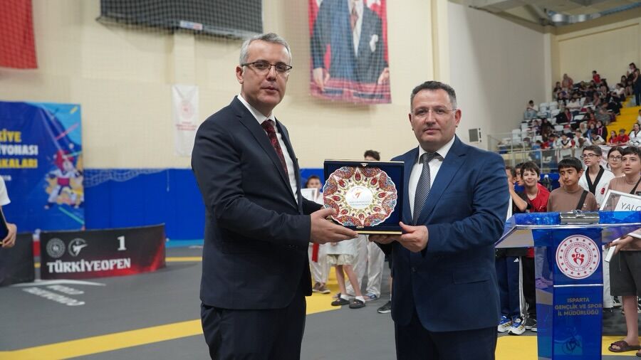 🥋 Minikler Taekwondo Şampiyonası’nda Görkemli Seremoni 🌟İlimizin Ev Sahipliğinde Düzenlenen Mi (2)