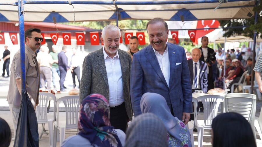 Sayın Valimiz Abdullah Erin Ile Birlikte Koçyiğit Köyümüzde Gelenekselleşen Yemek Programına Kat (2)