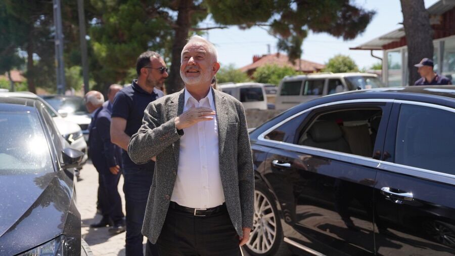 Sayın Valimiz Abdullah Erin Ile Birlikte Koçyiğit Köyümüzde Gelenekselleşen Yemek Programına Kat (3)