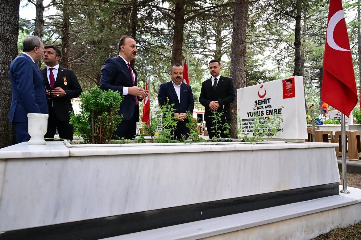 30 Ağustos Zaferi’nin 104. Yıl Dönümü Vesilesiyle Isparta Şehitliği’nde Ebediyete Irtihal Etmiş (3)