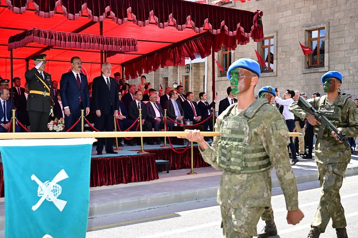 30 Ağustos Zaferi’nin 104. Yıl Dönümünü Isparta’mızda Büyük Bir Coşku Ve Gururla Kutladık. Düzen (5)