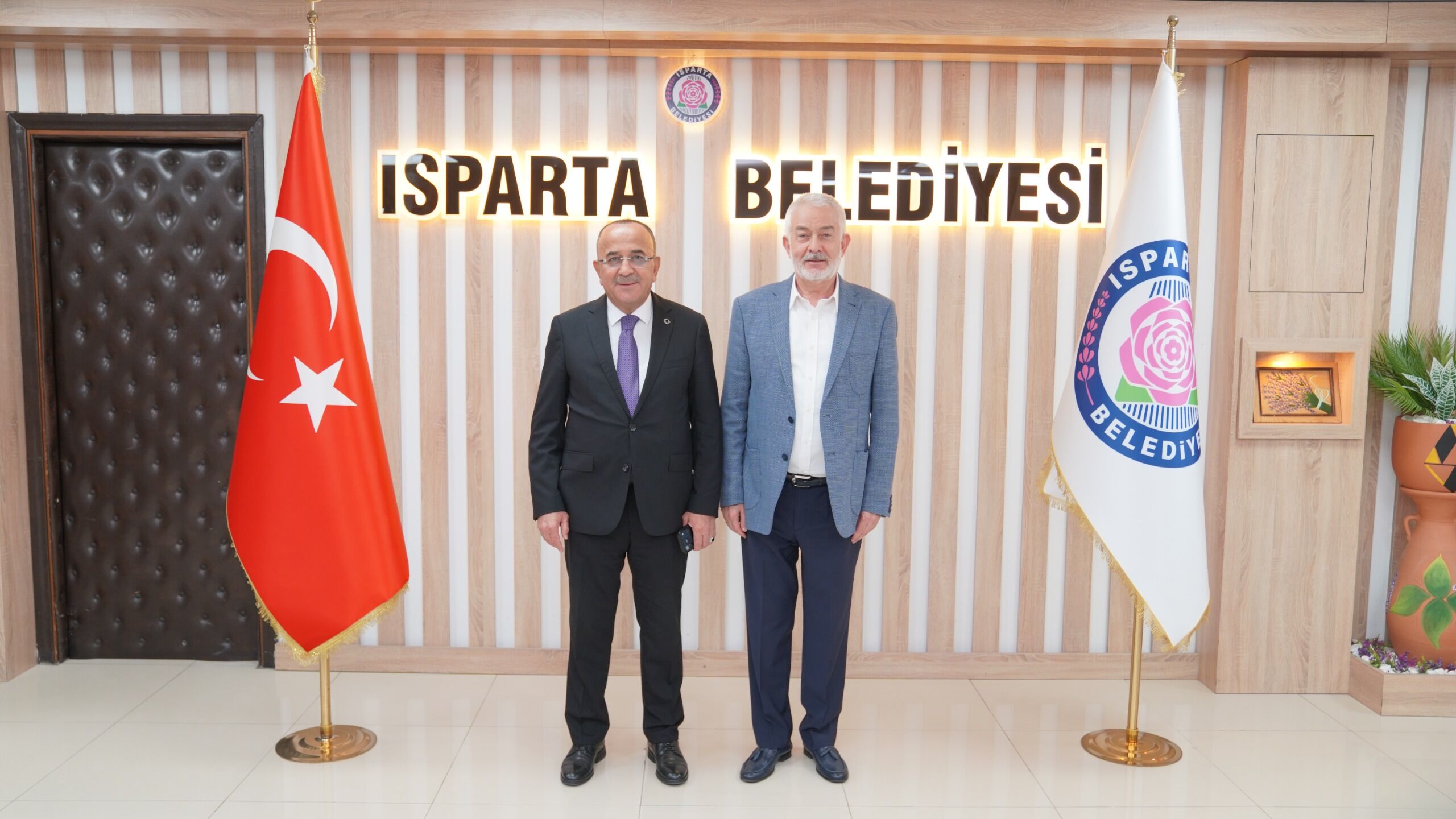 16 09 2026 Ahilik Haftasi Esnaf Odalari Baskani Ahmet Tural Oda Baskanlari Baskana Ziyaret (1)