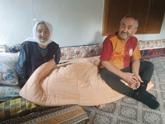 Iı (2)
