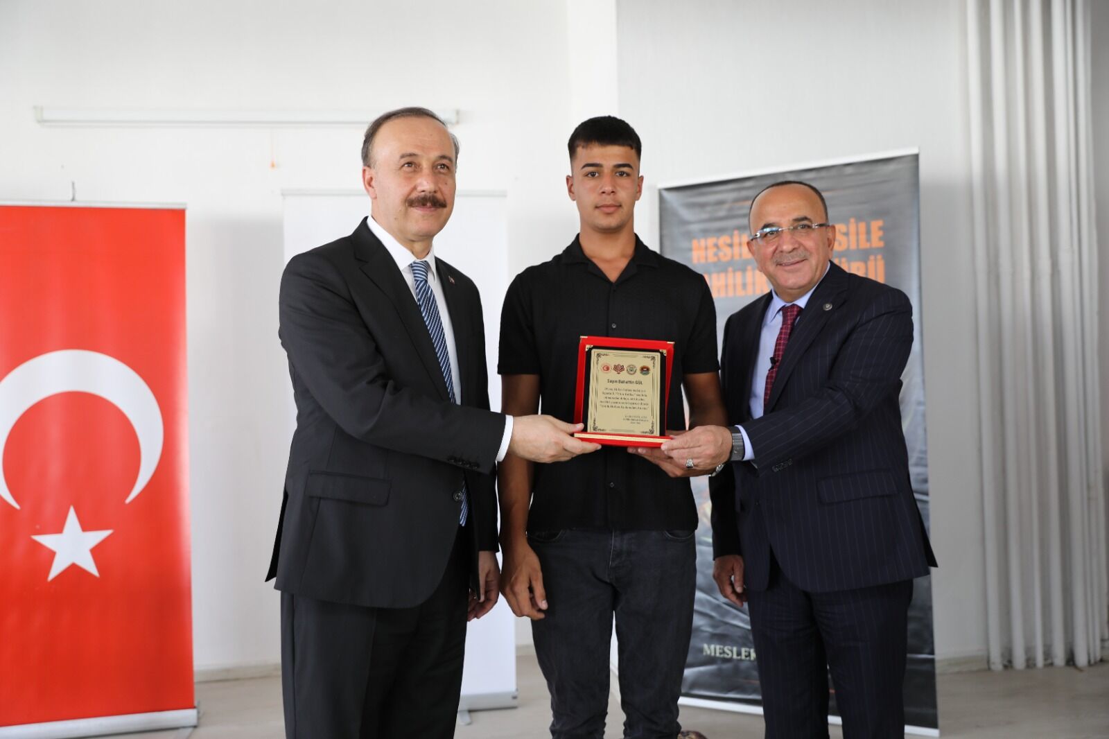 Yılın Ahisi (1)