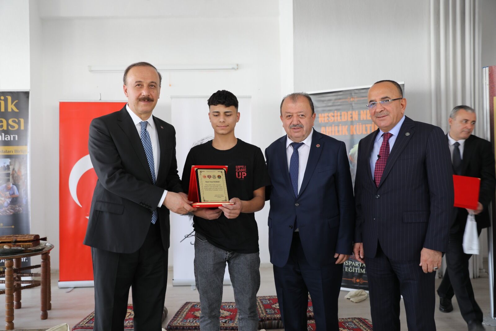 Yılın Ahisi (5)