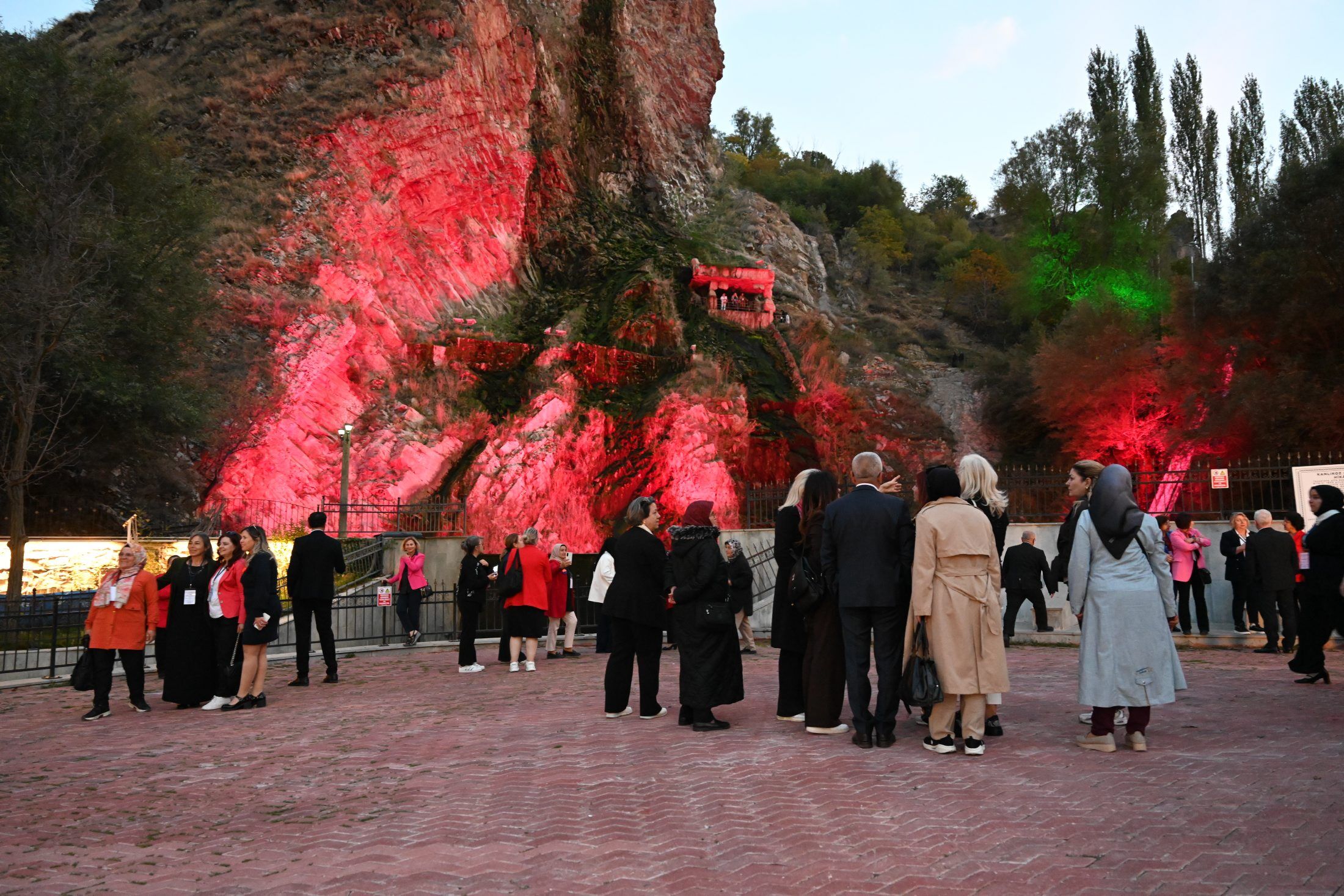 08 10 2026 Kadin Muhtarlar Belediye Yatirim Gezi (11)