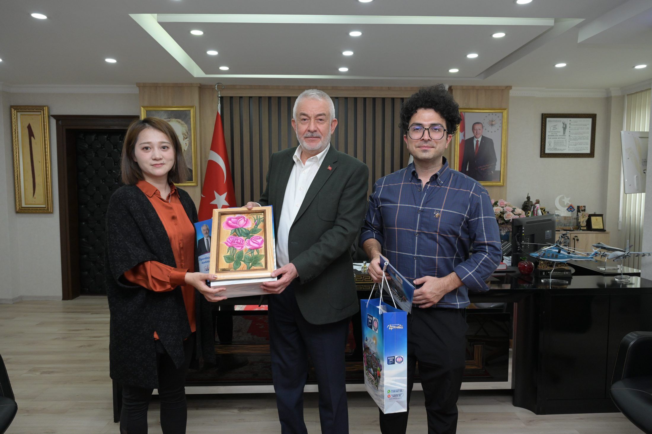 14 10 2026 Cin Enes Demirbas Baskan Canli Yayin Tesekkur Ziyaret (3)